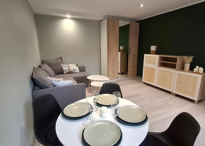 Przytulna Kawalerka Katowice-bogucice Apartamento *