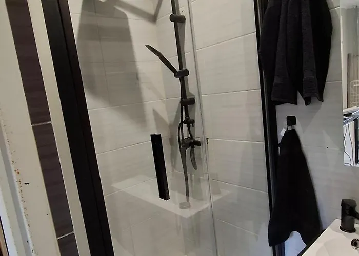 Przytulna Kawalerka Katowice-bogucice Apartamento Katowice